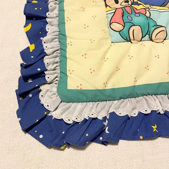 Vintage Mickey Mouse Minnie Crib Quilt Comforter Blanket and  Headboard Cover - Picture 8 of 16